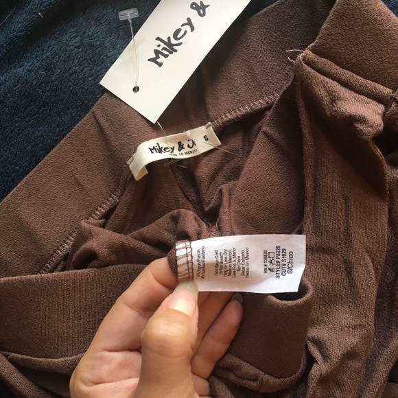 NWT Mikey & Joey Cappuccino Belted Palazzo Pants - Picture 3 of 3